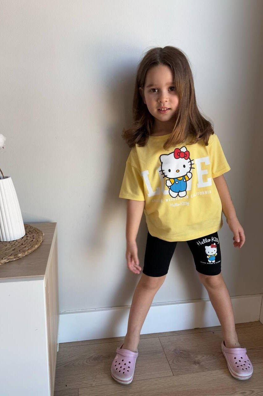 Hello Kitty Baskılı Şort Takım