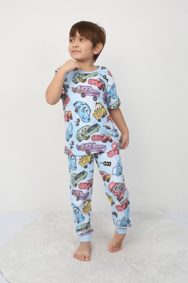 Arabalar Desenli Erkek Çocuk Pijama Takımı