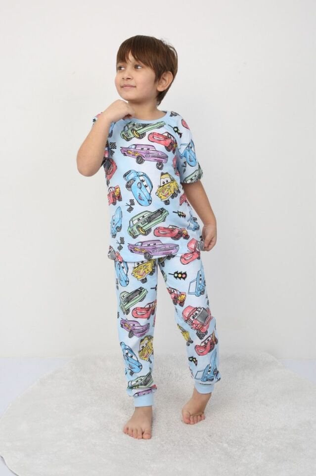 Arabalar Desenli Erkek Çocuk Pijama Takımı