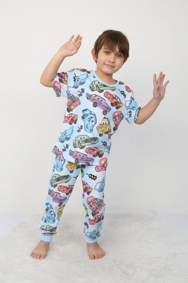 Arabalar Desenli Erkek Çocuk Pijama Takımı
