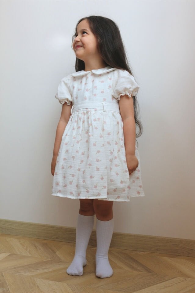Çiçek Desenli Müslin Kız Çocuk Elbise