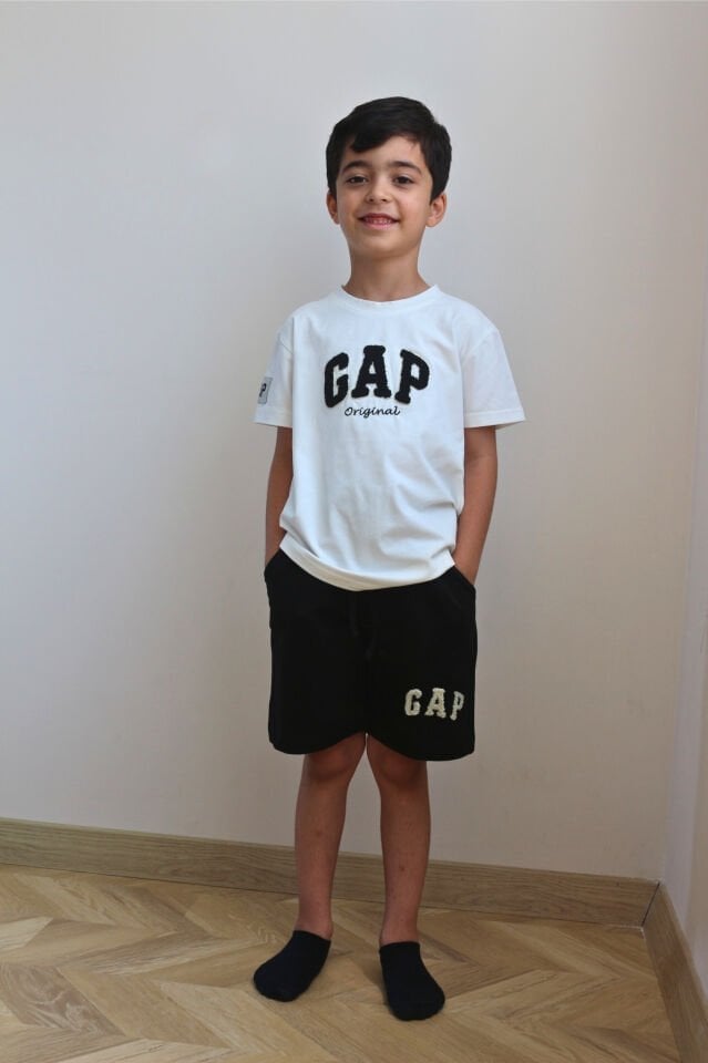 Siyah Beyaz Erkek Çocuk Takım