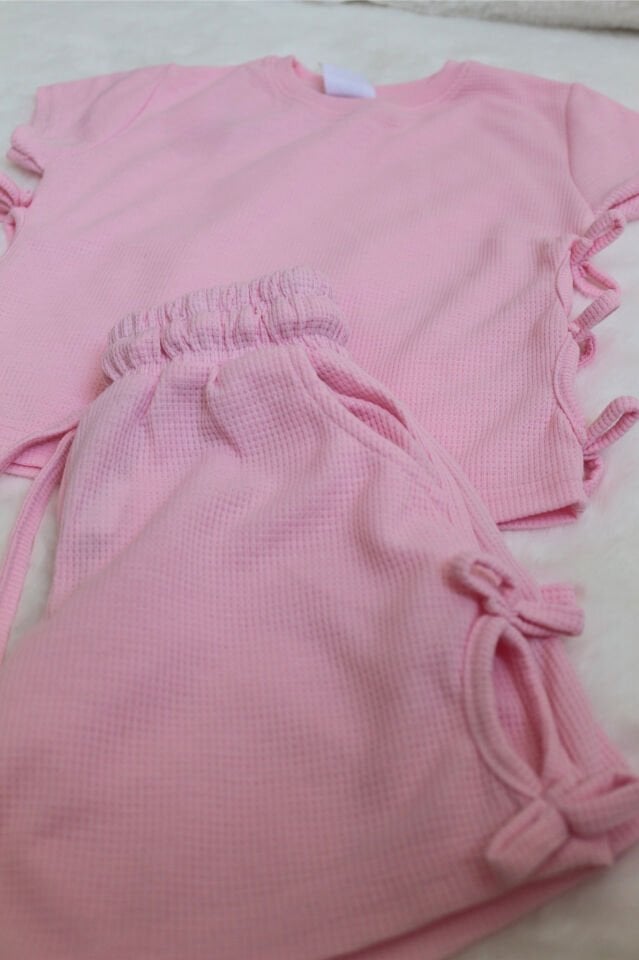 Pembe Gofre Kumaş Kız Çocuk Takım