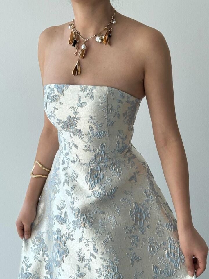 Saten Jakarlı Tasarım Kloş Straplez Prenses Kadın Elbise