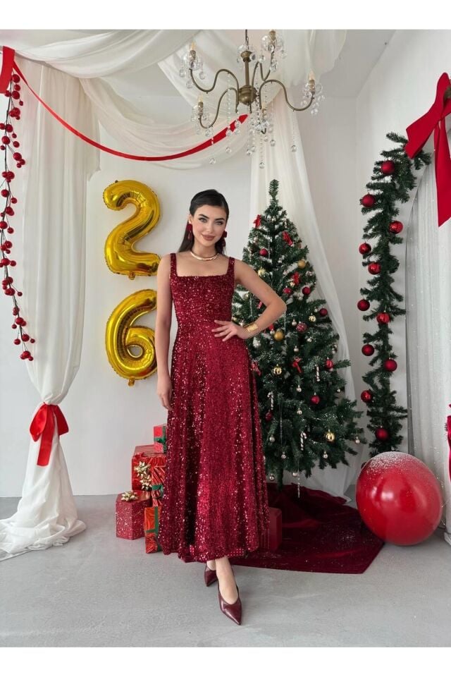Pul Payetli Kare Yaka Uzun Elbise